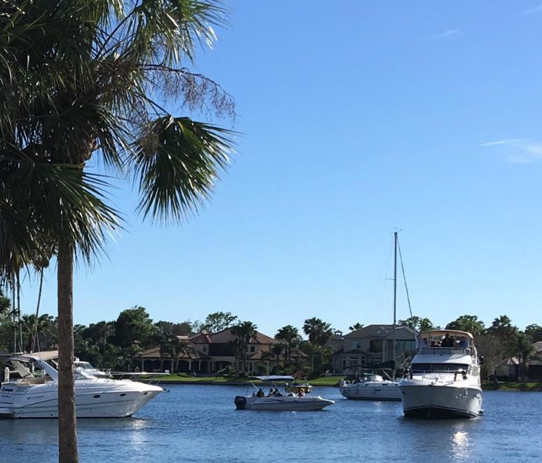 BF7 Queens Harbour Yacht Club